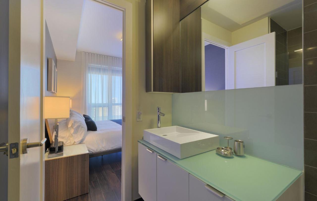 Delsuites - 300 Front Street - 30 Night Stays Toronto Exterior foto